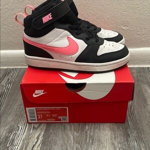 Nike Kids' Black and Pink Sneakers